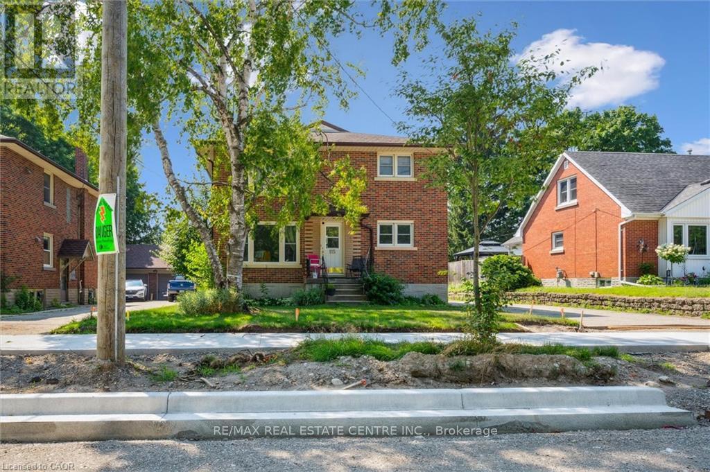 3 - 115 Marlborough Avenue, Kitchener, Ontario  N2M 1H7 - Photo 1 - X12667844