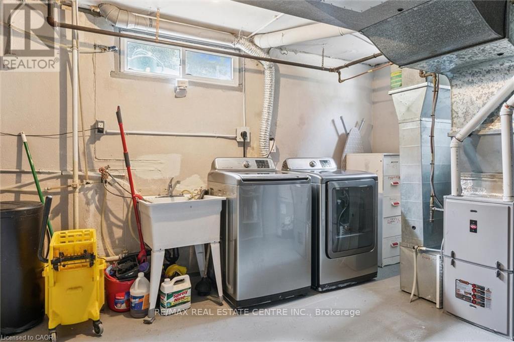 3 - 115 Marlborough Avenue, Kitchener, Ontario  N2M 1H7 - Photo 13 - X12667844