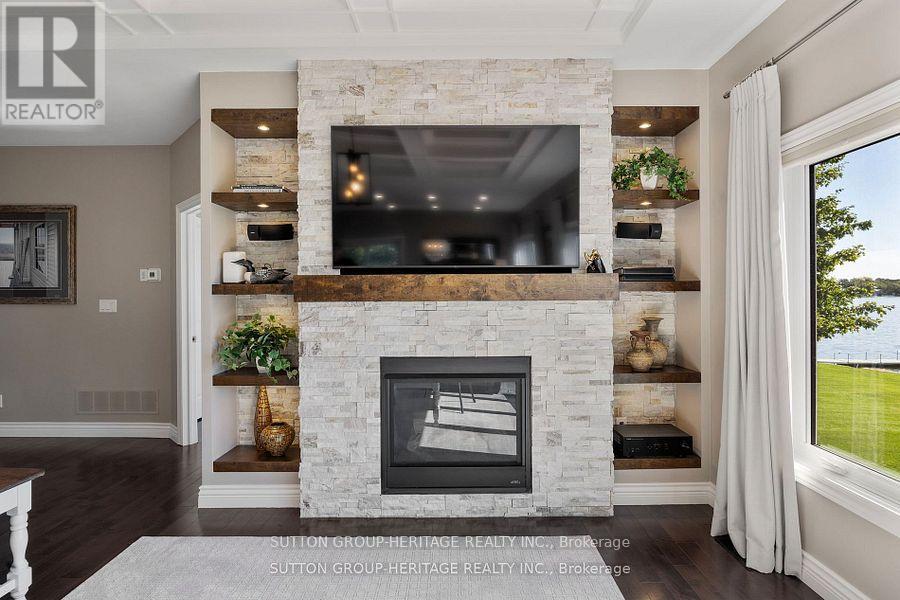 52 Hillside Drive, Kawartha Lakes, Ontario  K0M 2C0 - Photo 17 - X12668092