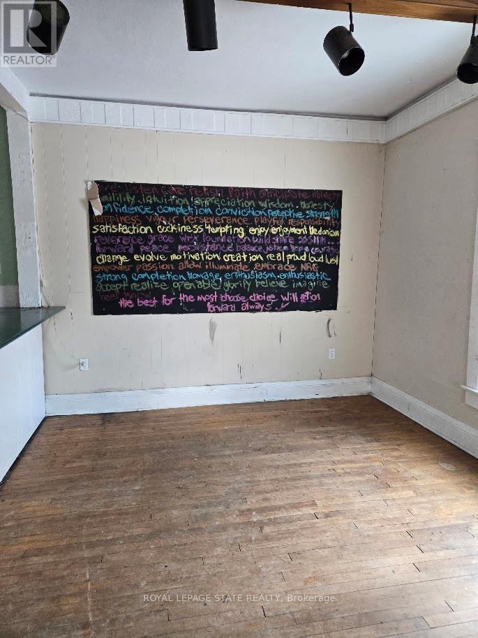 4340 Elgin Street, Niagara Falls, Ontario  L2E 2X8 - Photo 6 - X12668142