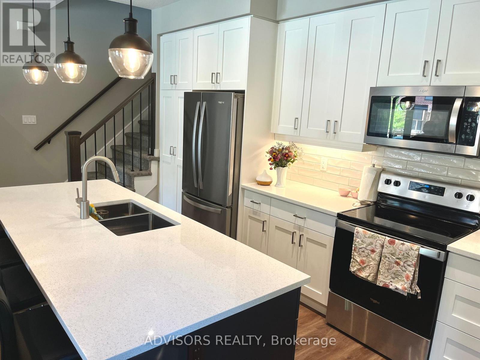 15 - 83 Beechwood Avenue, Guelph, Ontario  N1H 5Z7 - Photo 3 - X12668204