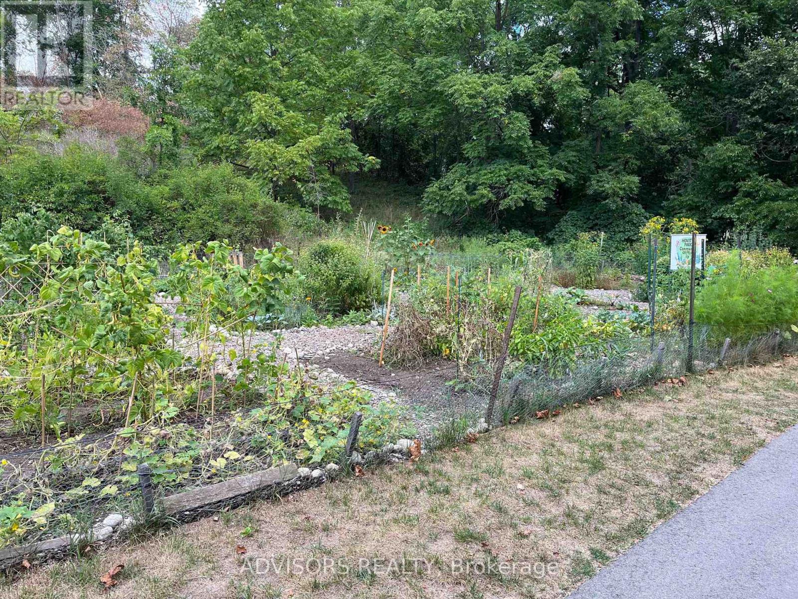 15 - 83 Beechwood Avenue, Guelph, Ontario  N1H 5Z7 - Photo 41 - X12668204