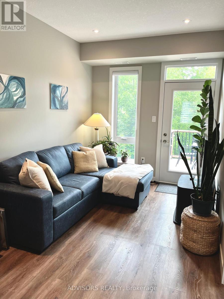 15 - 83 Beechwood Avenue, Guelph, Ontario  N1H 5Z7 - Photo 8 - X12668204