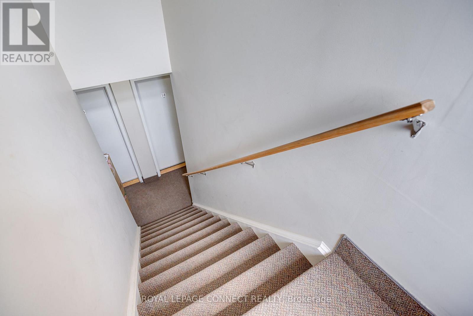 5b - 1180 Countrystone Drive, Kitchener, Ontario  N2N 0B9 - Photo 4 - X12668212
