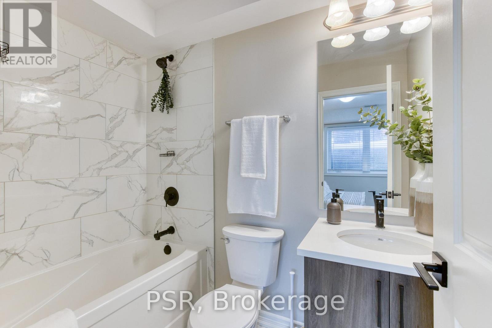 23 - 235 Chapel Hill Drive, Kitchener, Ontario  N2R 0S4 - Photo 20 - X12668272