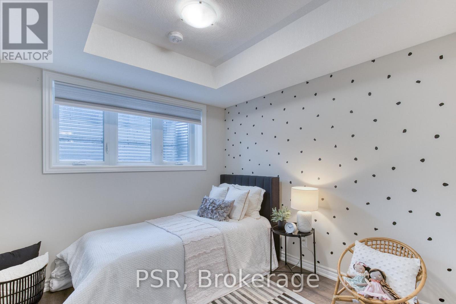 23 - 235 Chapel Hill Drive, Kitchener, Ontario  N2R 0S4 - Photo 24 - X12668272