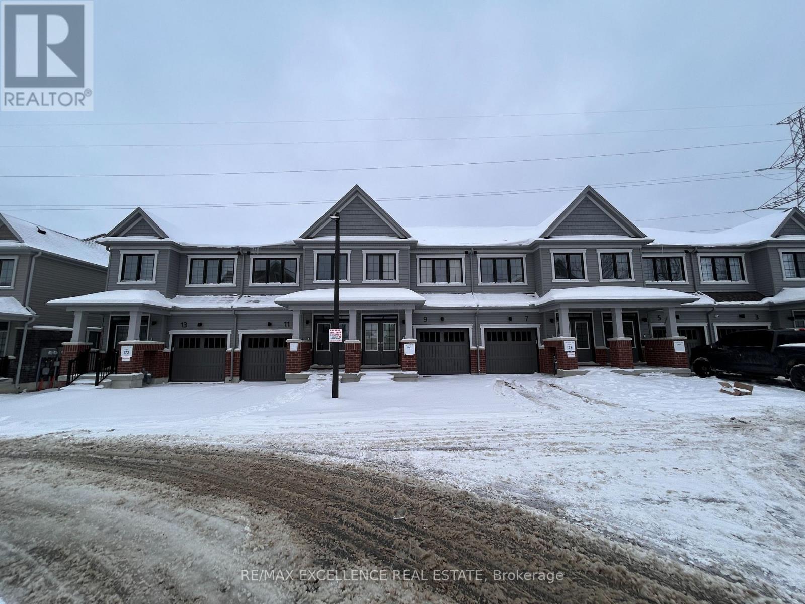 9 Radium Common, Cambridge, Ontario  N1T 0H4 - Photo 1 - X12668282