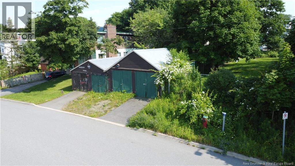 8 Newman Street, Saint John, New Brunswick  E2K 1X5 - Photo 3 - NB131618