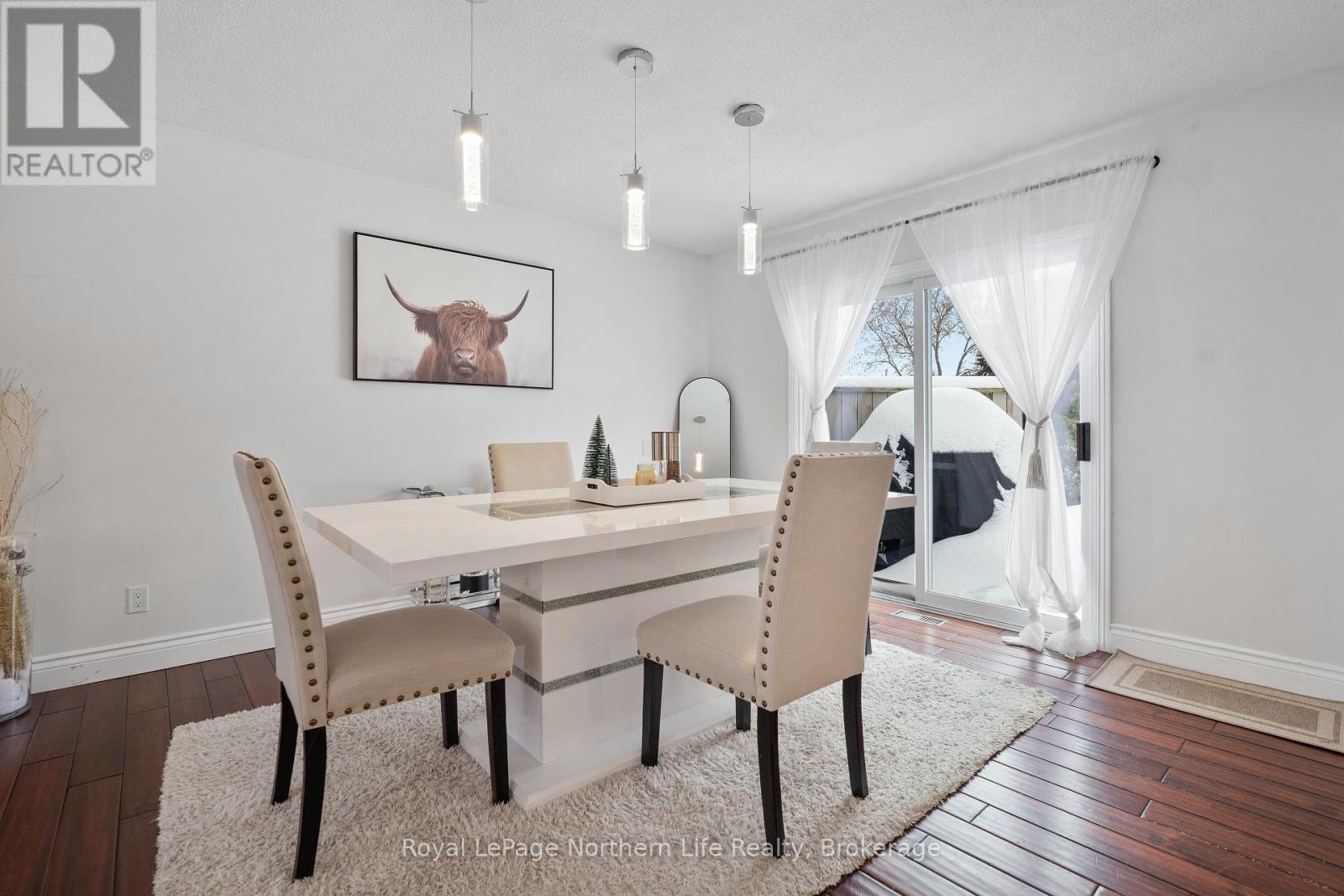 15 Tweedsmuir Drive, North Bay, Ontario  P1A 2V3 - Photo 11 - X12668406