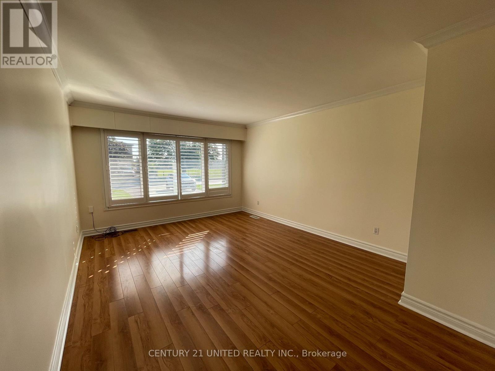 Upper - 334 Stevenson Road N, Oshawa, Ontario  L1J 5N2 - Photo 7 - E12668444