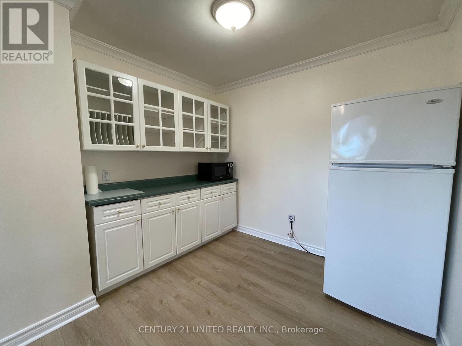 Upper - 334 Stevenson Road N, Oshawa, Ontario  L1J 5N2 - Photo 8 - E12668444