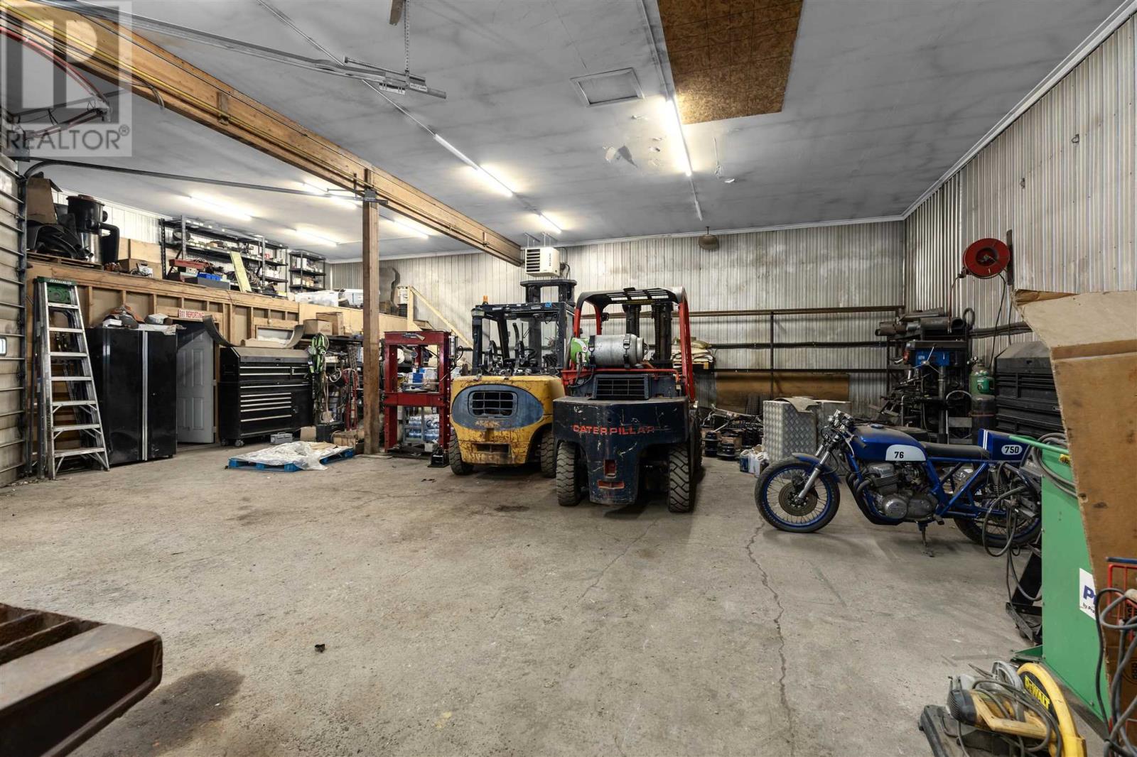 5 Industrial Court B Bay 5, Sault Ste. Marie, Ontario  P6B 0A1 - Photo 6 - SM260032