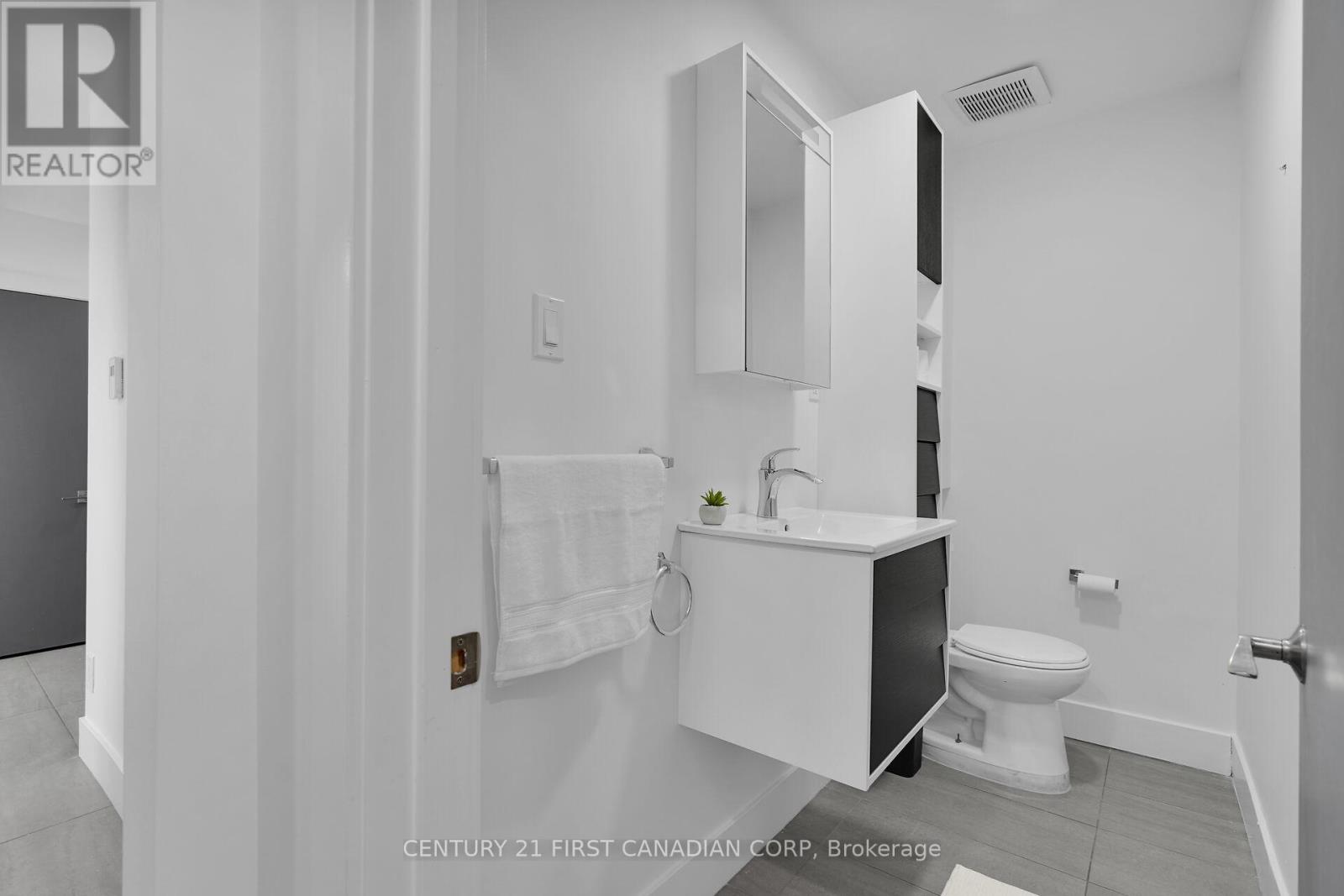 878 Riverside Drive, London North, Ontario  N6H 2T3 - Photo 37 - X12666664