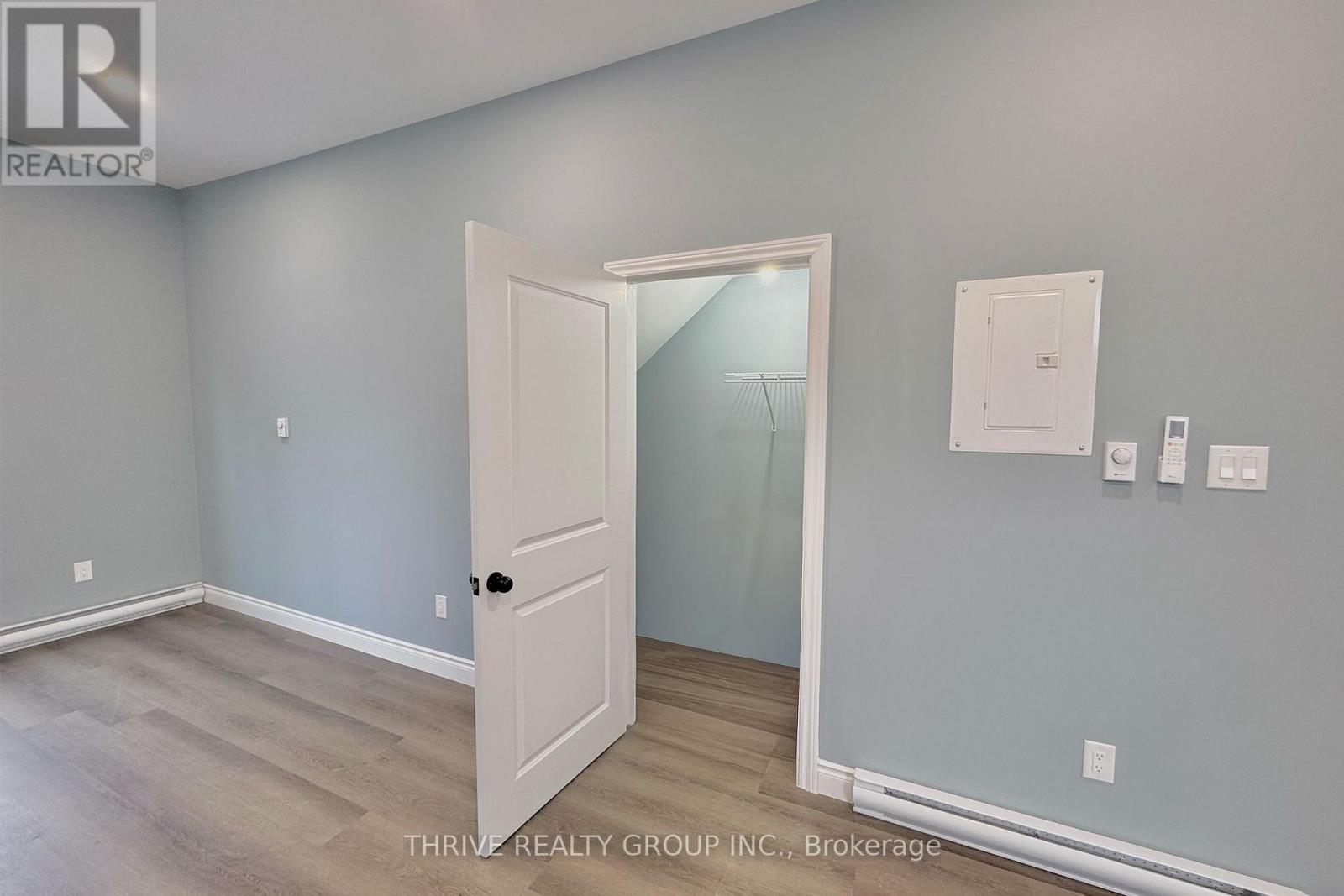 3 - 140 Ridout Street S, London South, Ontario  N6C 3X6 - Photo 12 - X12668316