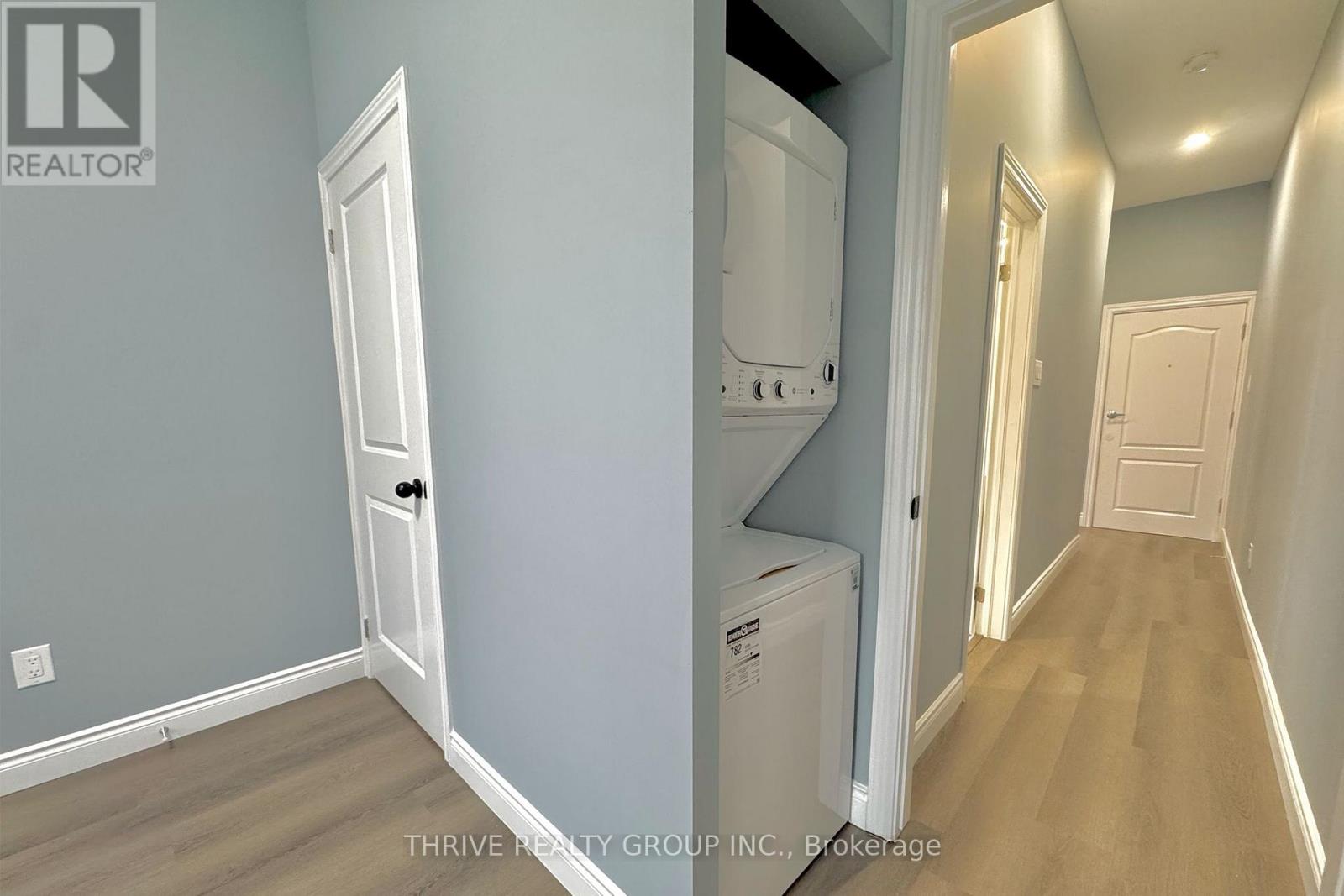 3 - 140 Ridout Street S, London South, Ontario  N6C 3X6 - Photo 25 - X12668316