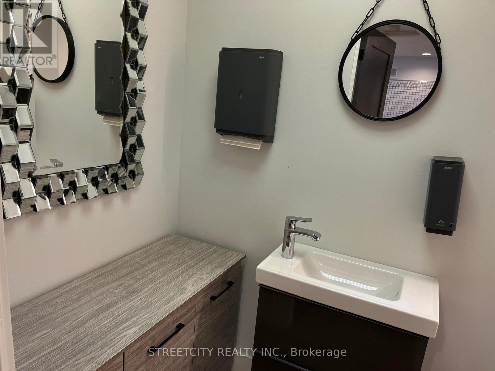 16 - 440 Wellington Street, London East, Ontario  N6B 1X2 - Photo 22 - X12668318