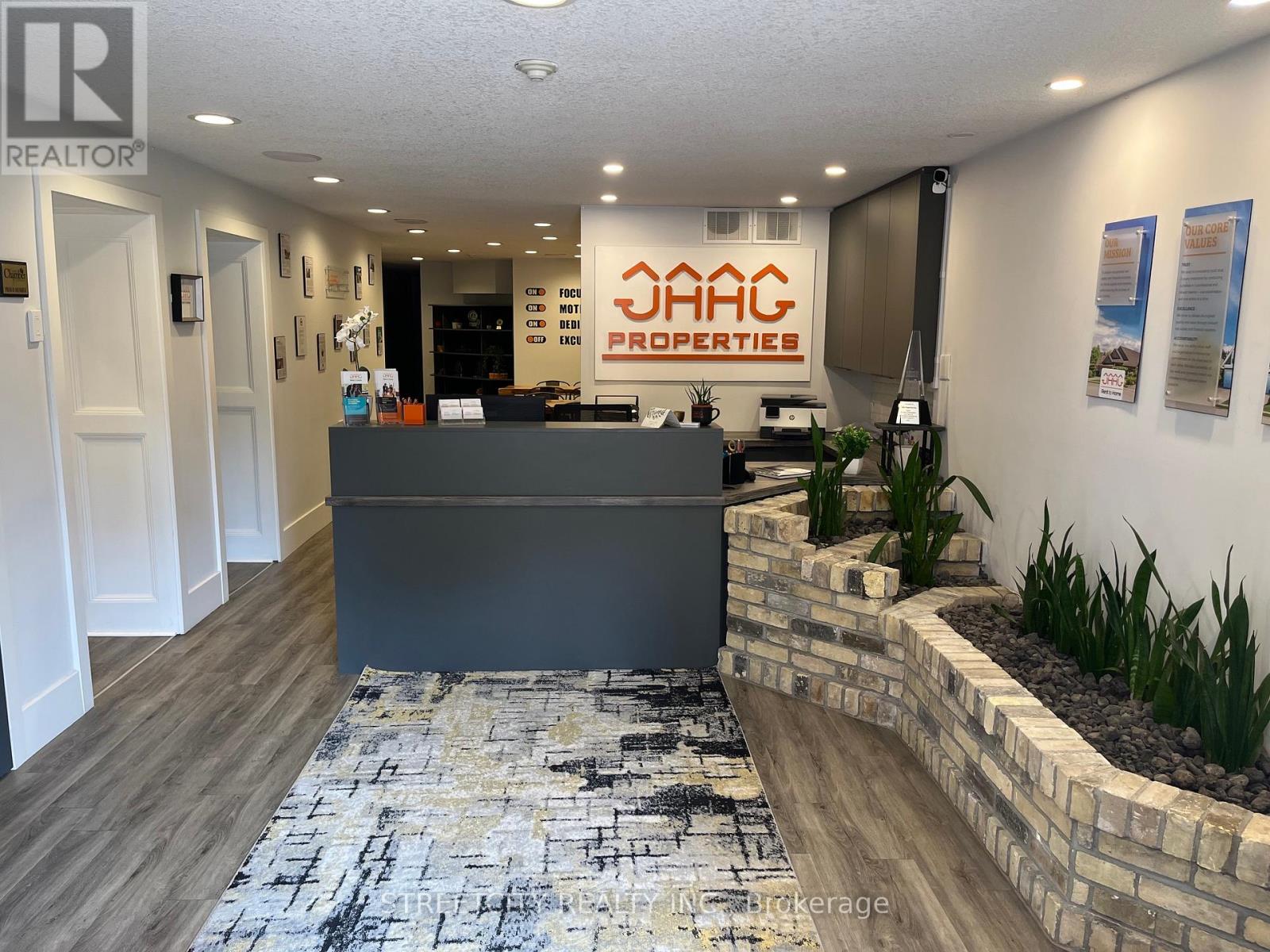 16 - 440 Wellington Street, London East, Ontario  N6B 1X2 - Photo 3 - X12668318