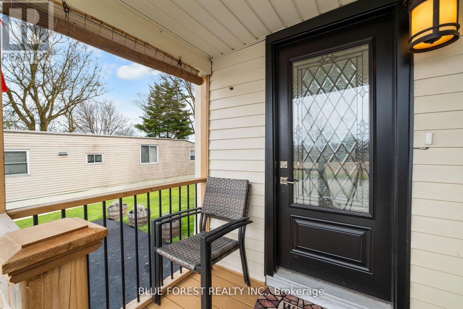 88 - 3100 Dorchester Road, Thames Centre, Ontario  N0L 1G5 - Photo 2 - X12668320