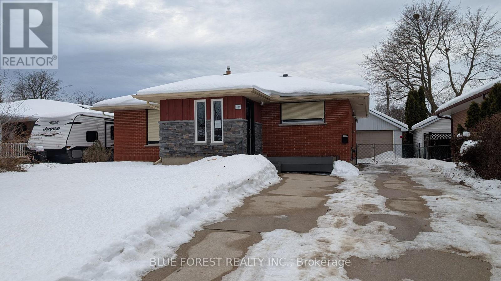 149 Mark Street, London East, Ontario  N5V 2G8 - Photo 2 - X12668342