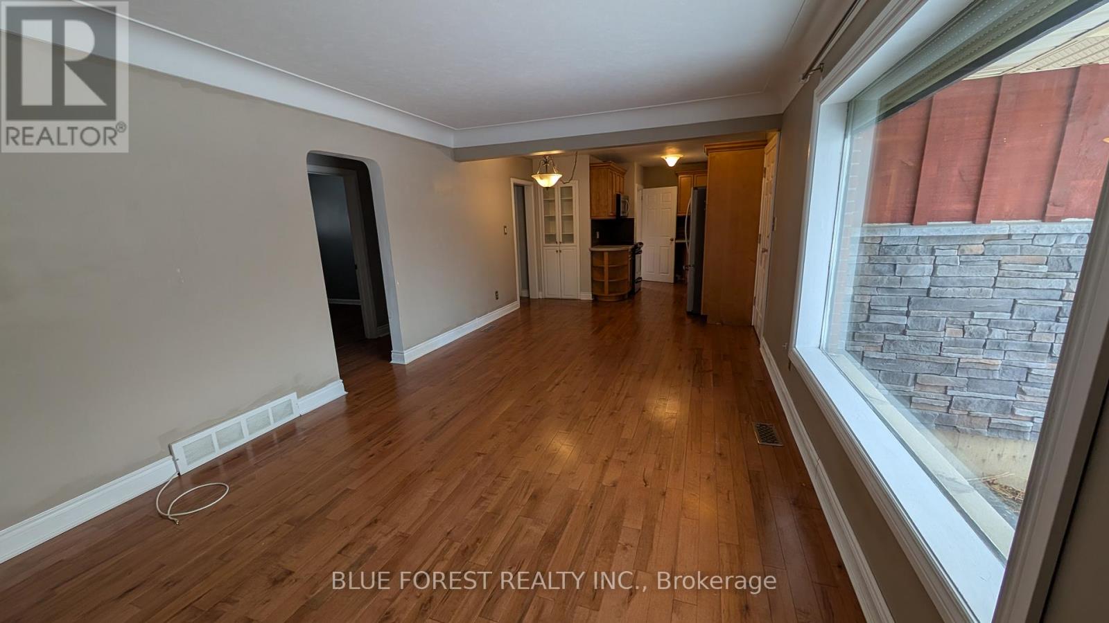 149 Mark Street, London East, Ontario  N5V 2G8 - Photo 9 - X12668342