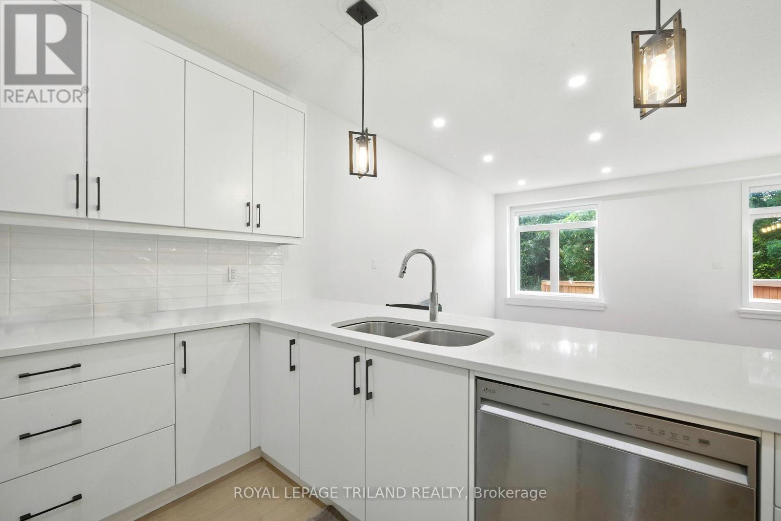 28 - 1870 Aldersbrook Gate, London North, Ontario  N6G 3X4 - Photo 10 - X12668430