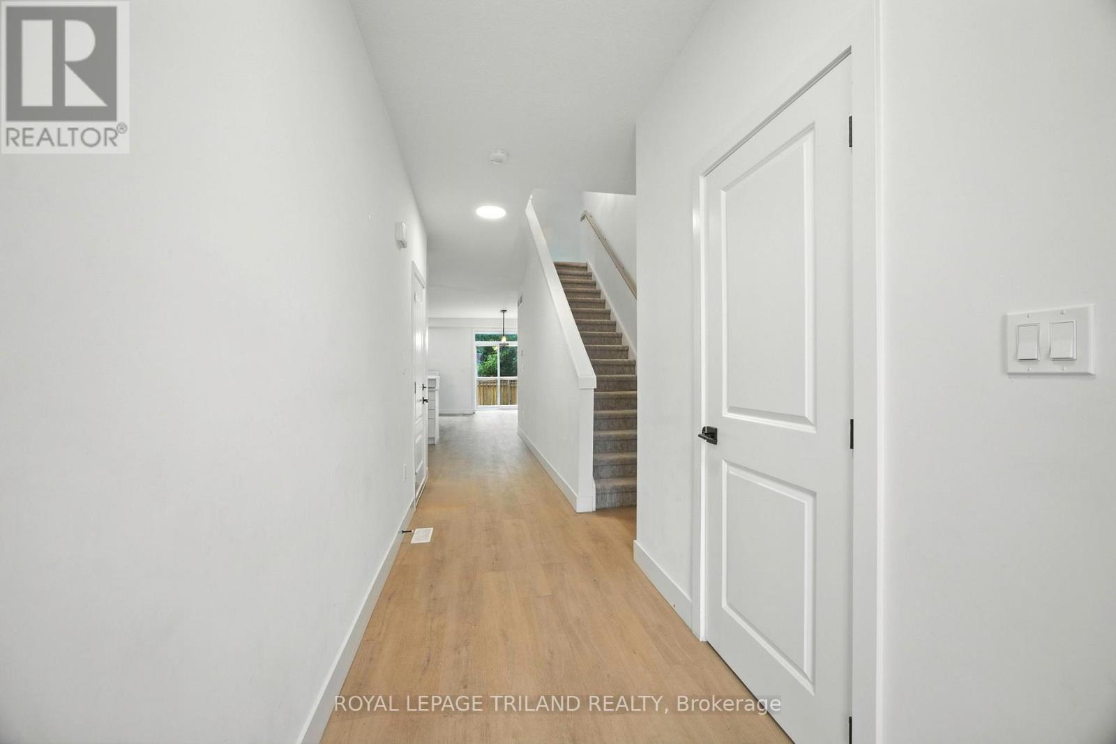 28 - 1870 Aldersbrook Gate, London North, Ontario  N6G 3X4 - Photo 3 - X12668430