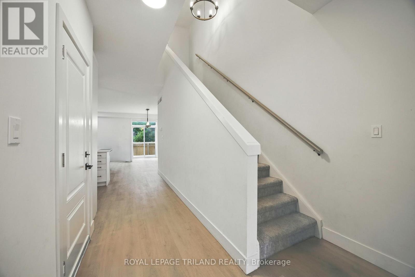 28 - 1870 Aldersbrook Gate, London North, Ontario  N6G 3X4 - Photo 5 - X12668430