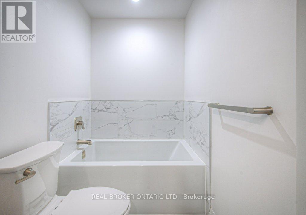 705 - 500 Brock Avenue, Burlington, Ontario  L7S 0A5 - Photo 24 - W12575526