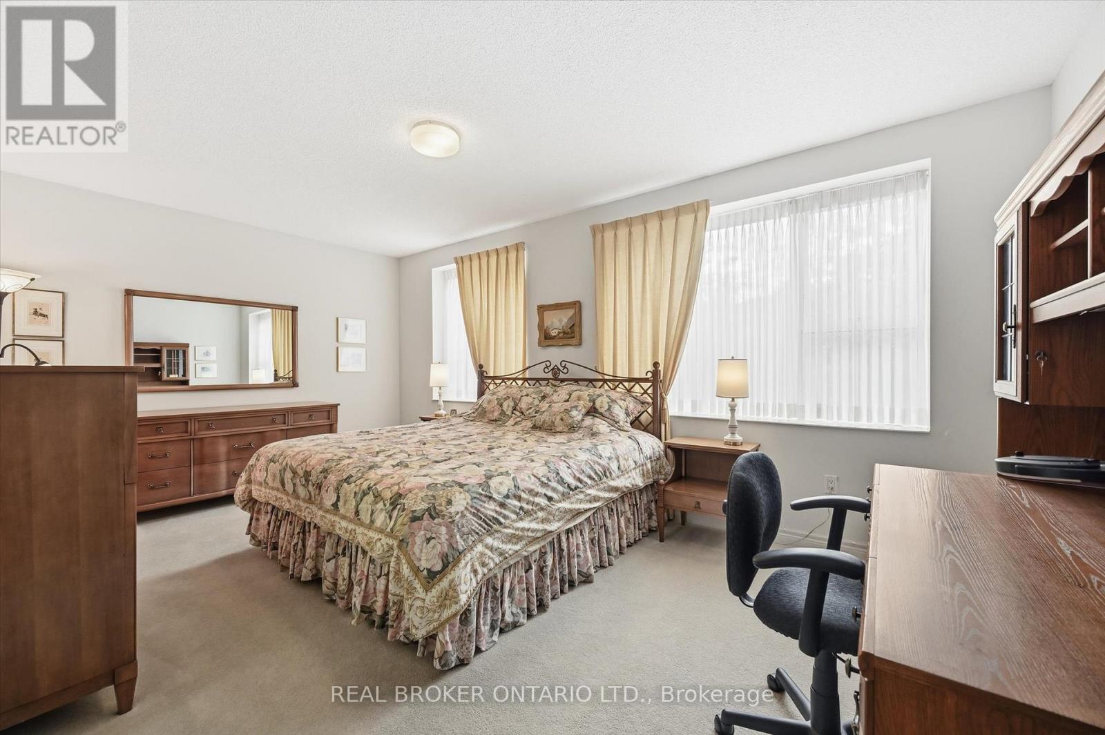 207 - 77 Governors Road, Hamilton, Ontario  L9H 7N8 - Photo 24 - X12494192