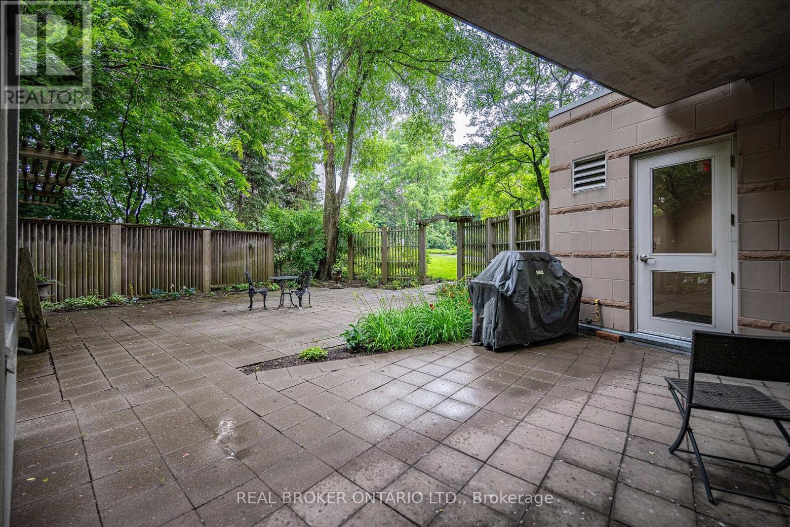 207 - 77 Governors Road, Hamilton, Ontario  L9H 7N8 - Photo 41 - X12494192