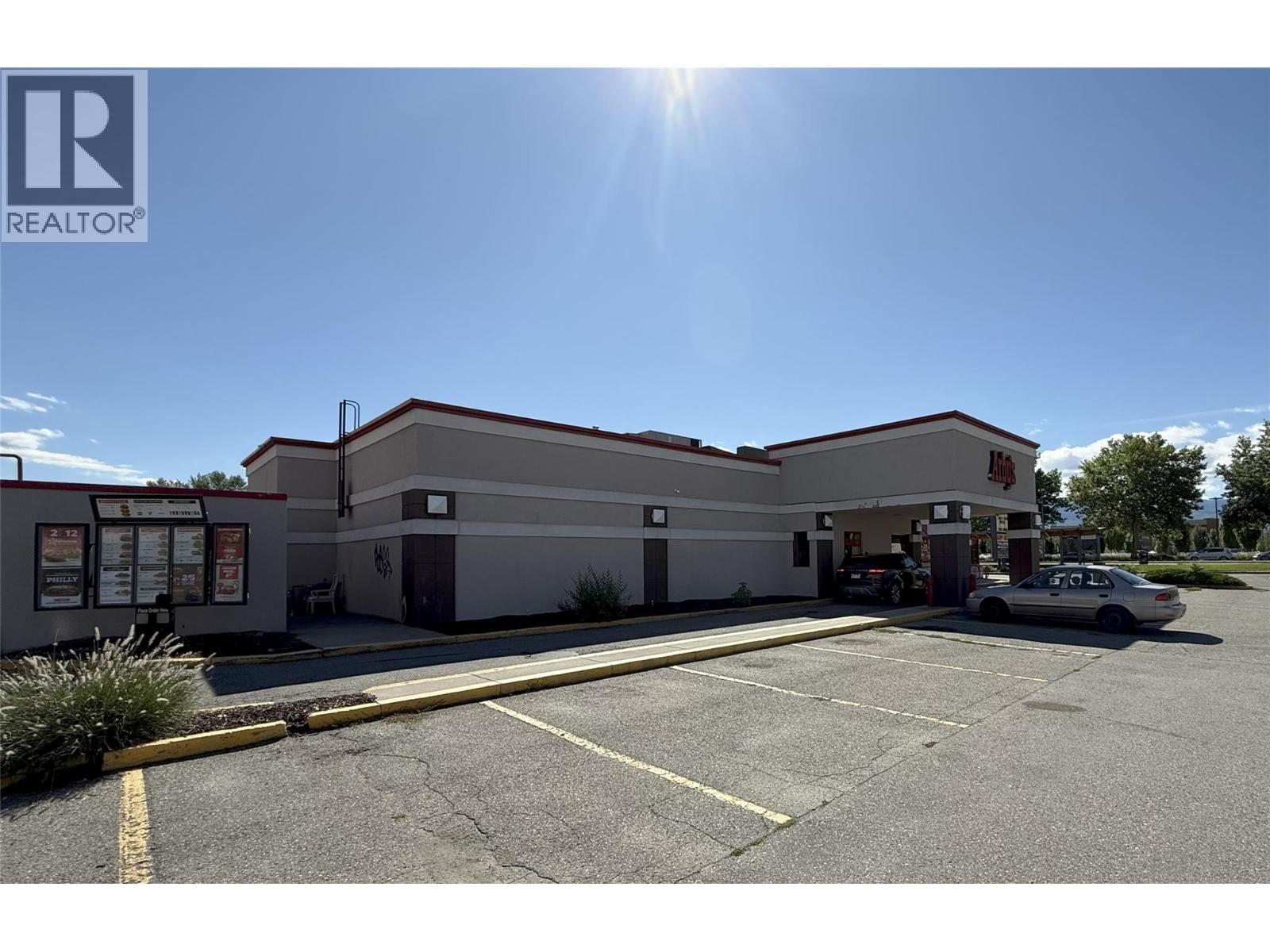 16 2070 Harvey Avenue, Kelowna, British Columbia  V1Y 8P8 - Photo 7 - 10372023