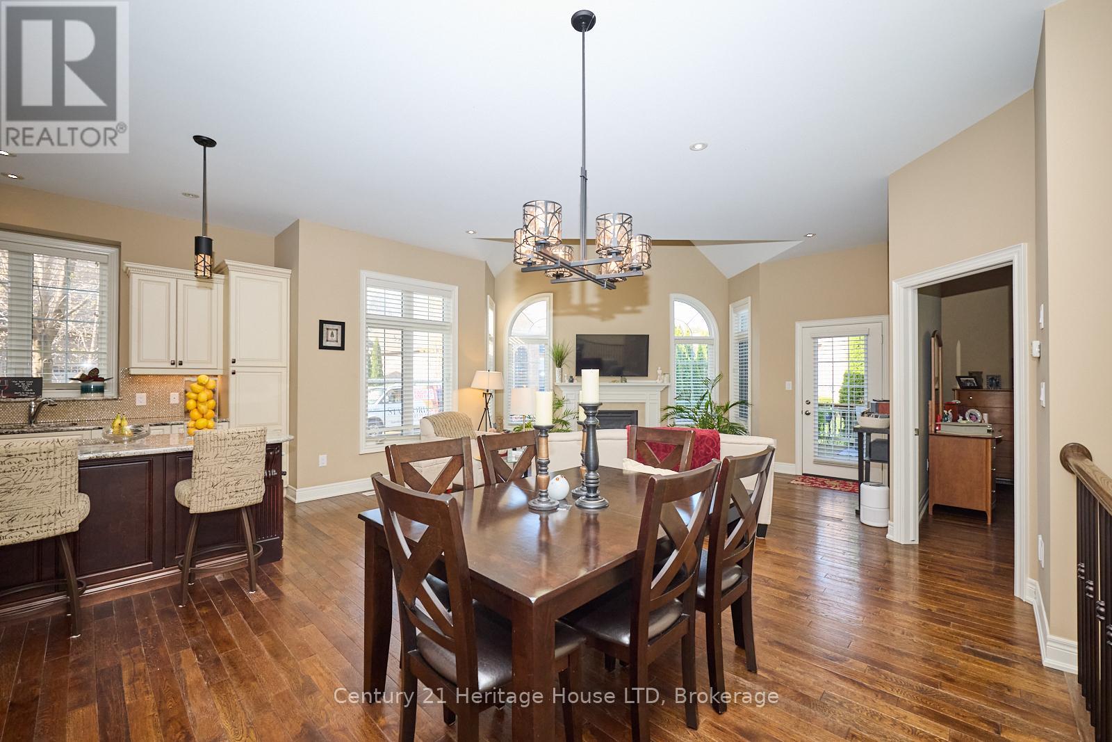 42 - 3232 Montrose Road, Niagara Falls, Ontario  L2H 0E8 - Photo 11 - X12668392