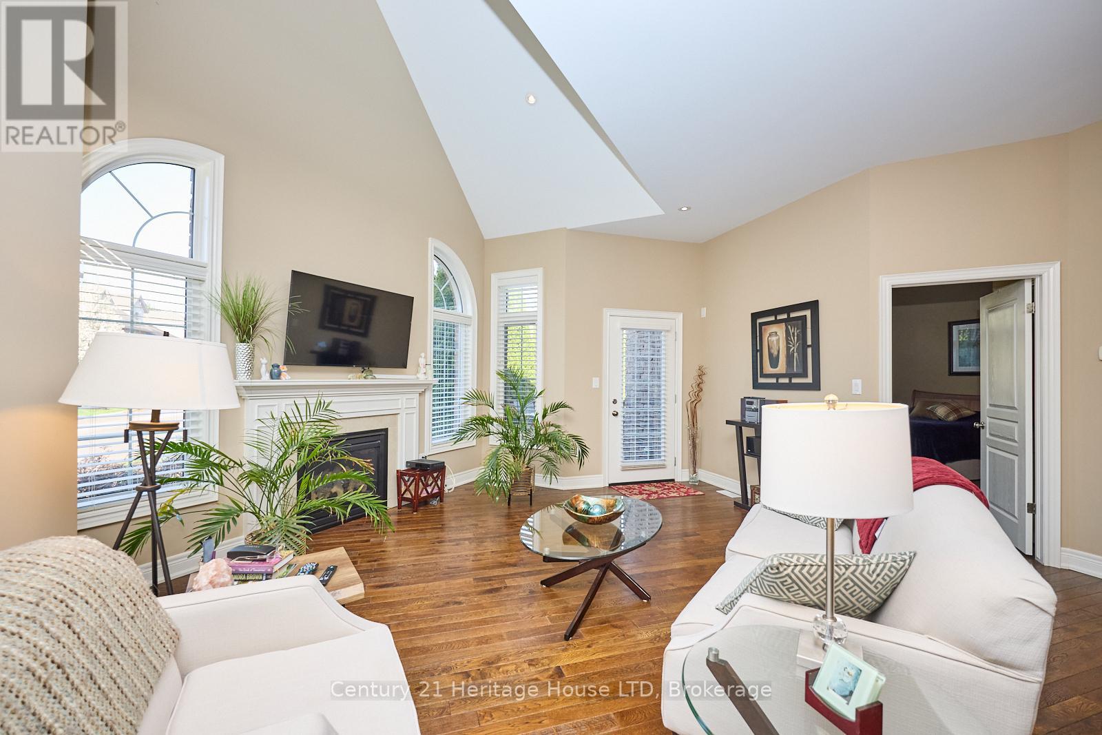 42 - 3232 Montrose Road, Niagara Falls, Ontario  L2H 0E8 - Photo 12 - X12668392