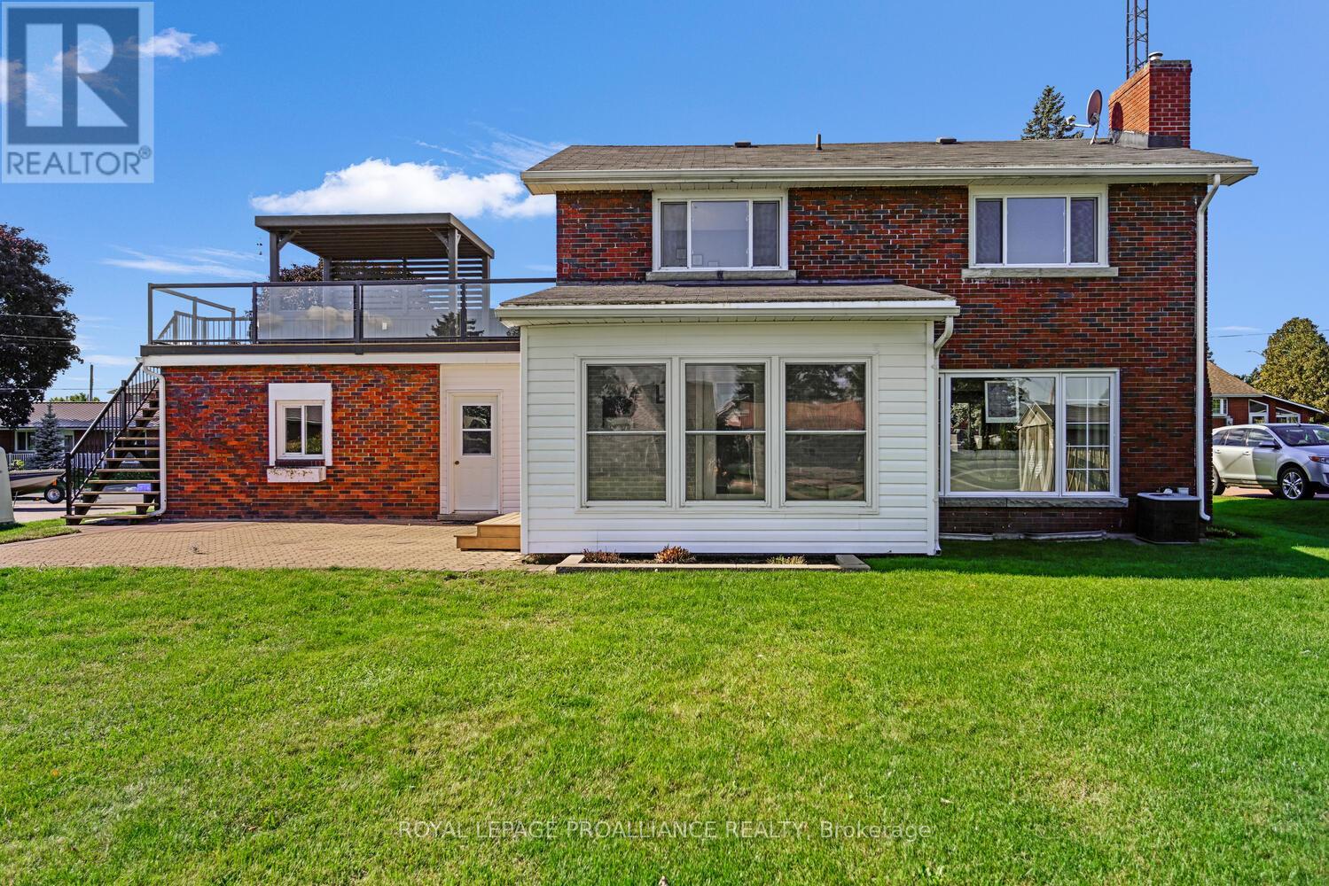 825 Joseph Street, Edwardsburgh/cardinal, Ontario  K0E 1E0 - Photo 34 - X12459152