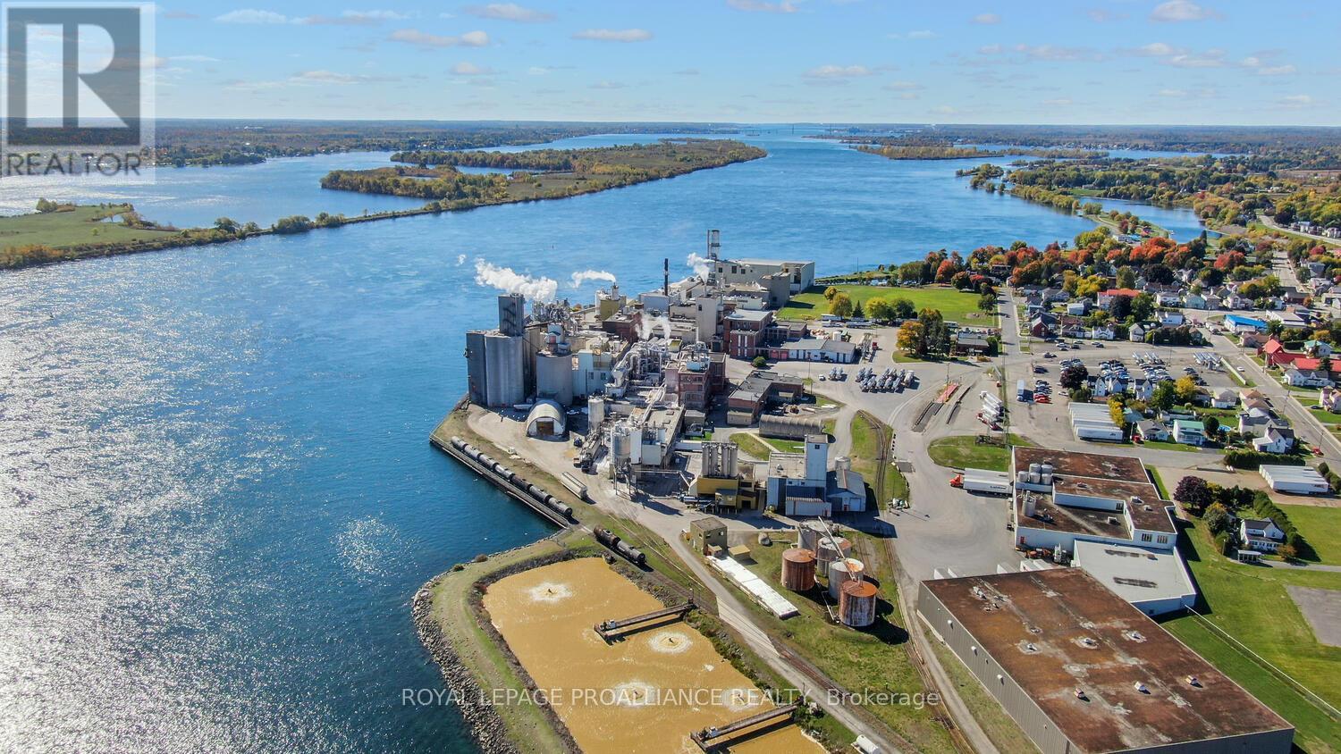 825 Joseph Street, Edwardsburgh/cardinal, Ontario  K0E 1E0 - Photo 38 - X12459152