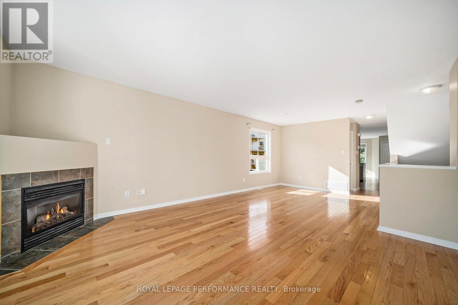 52 - 130 Berrigan Drive, Ottawa, Ontario  K2J 0J3 - Photo 8 - X12465602