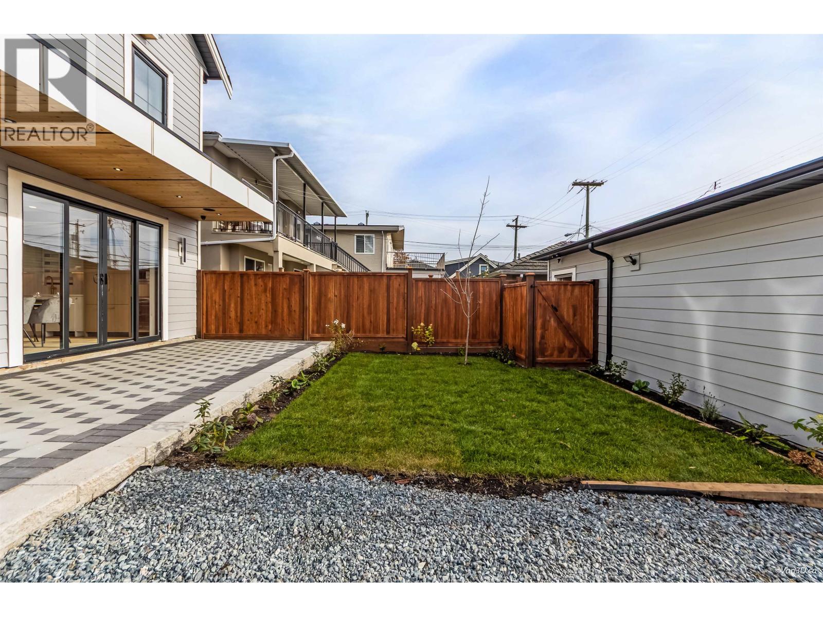 2 150 E 51st Avenue, Vancouver, British Columbia  V5X 1C3 - Photo 27 - R3076392