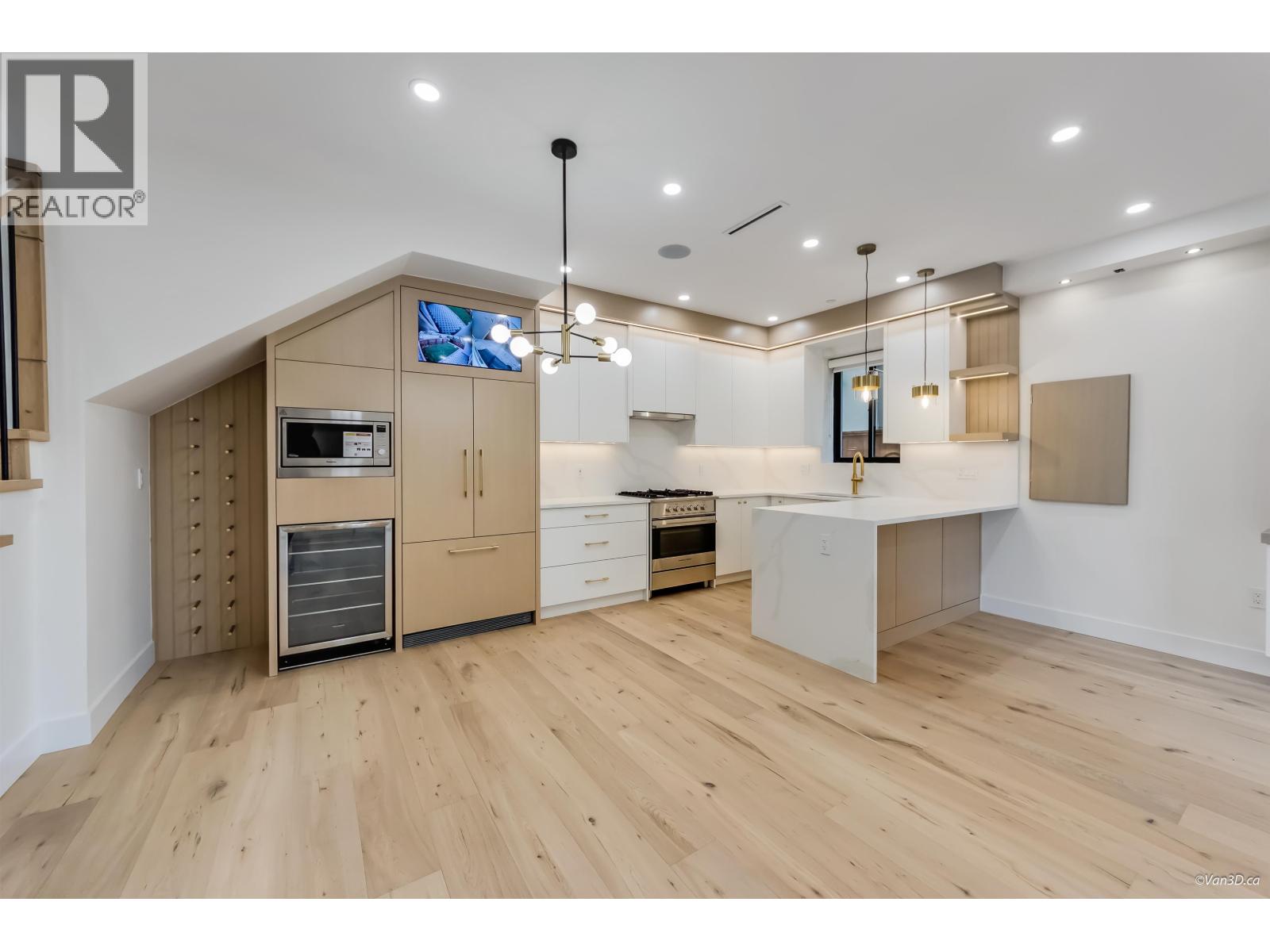 1 150 E 51 Avenue, Vancouver, British Columbia  V5X 1C3 - Photo 6 - R3076397