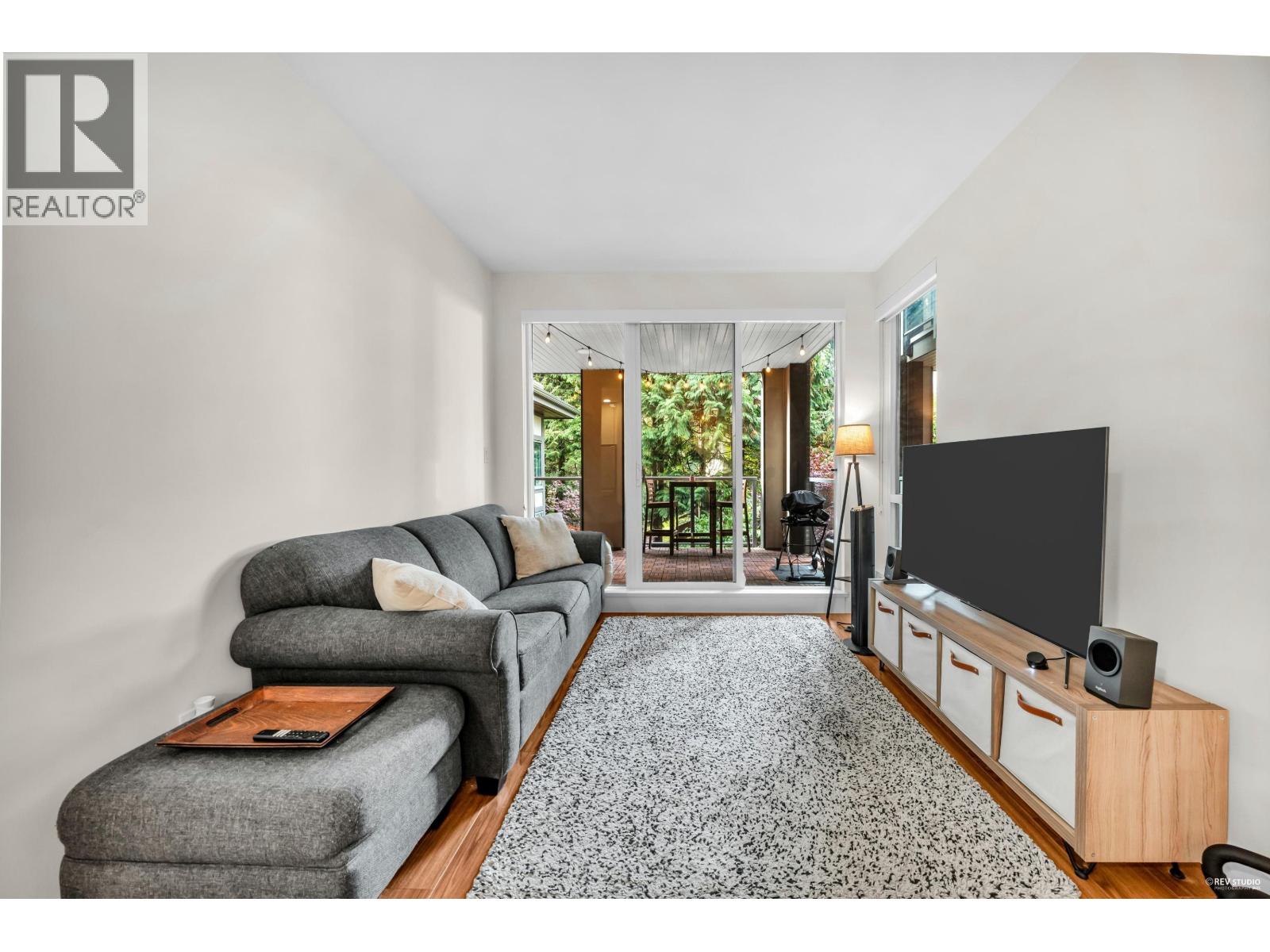 201 5460 Broadway, Burnaby, British Columbia  V5B 0B4 - Photo 12 - R3076399