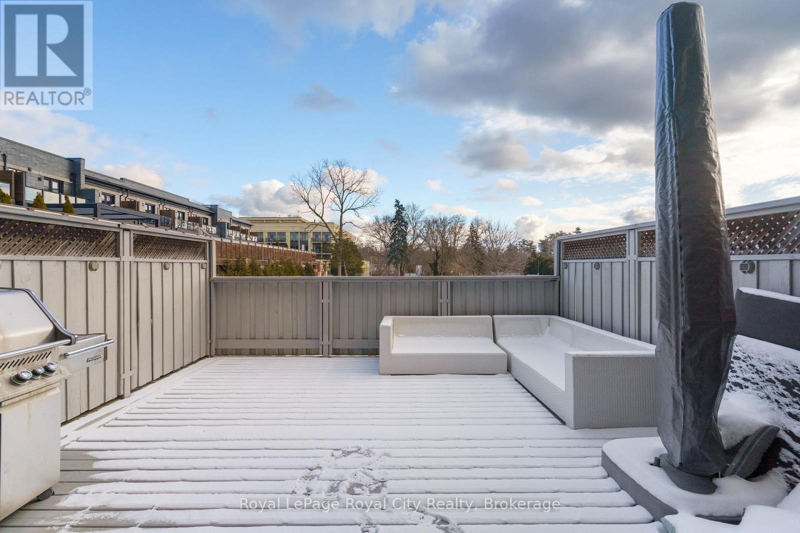 216 Rebecca Street, Oakville (Co Central), Ontario  L6K 1J9 - Photo 18 - W12668404