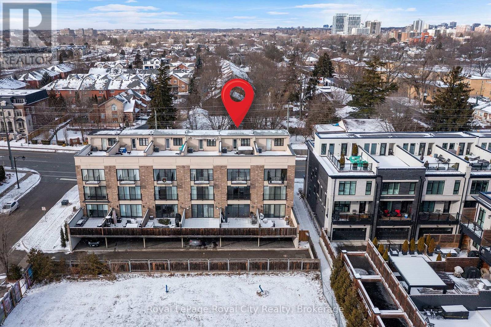 216 Rebecca Street, Oakville (Co Central), Ontario  L6K 1J9 - Photo 21 - W12668404