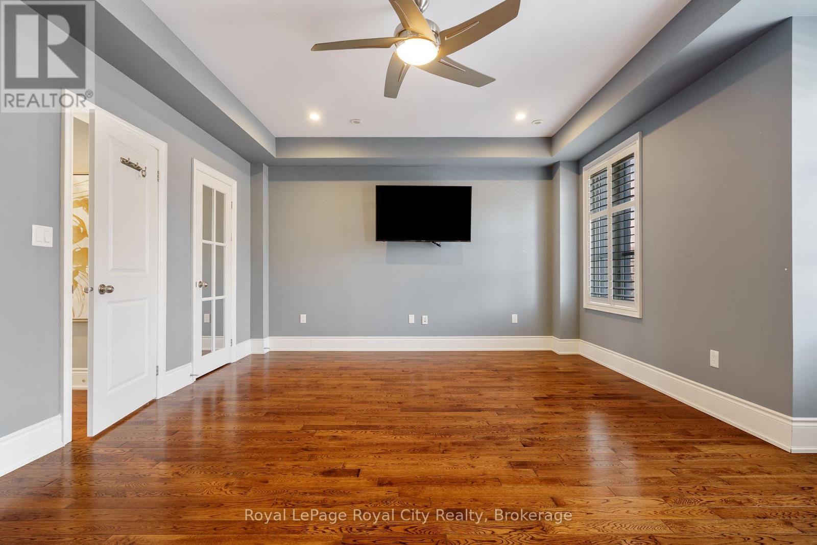 216 Rebecca Street, Oakville (Co Central), Ontario  L6K 1J9 - Photo 29 - W12668404