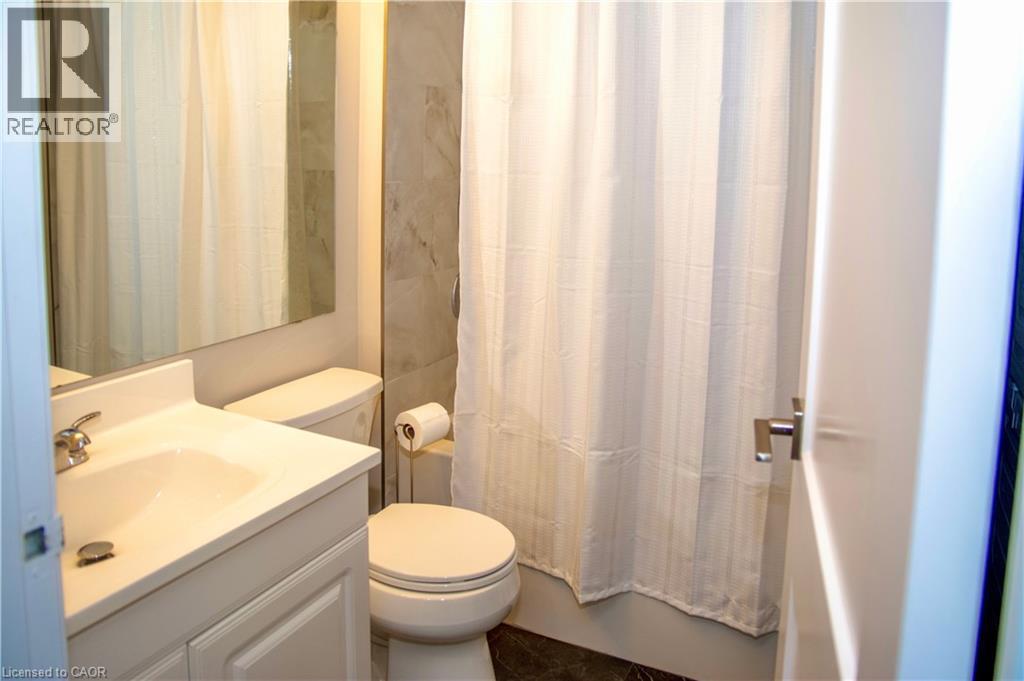 20 Ellen Street E Unit# 204, Kitchener, Ontario  N2H 6R7 - Photo 8 - 40796473