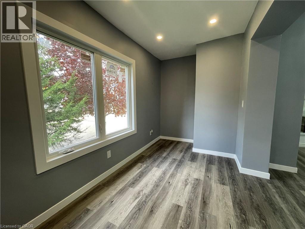 49 Madison Avenue N, Kitchener, Ontario  N2H 2Z5 - Photo 10 - 40796358