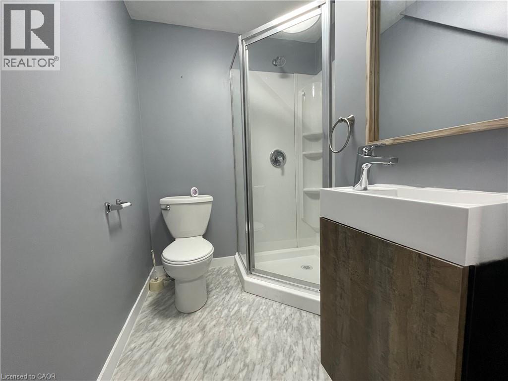 49 Madison Avenue N, Kitchener, Ontario  N2H 2Z5 - Photo 12 - 40796358