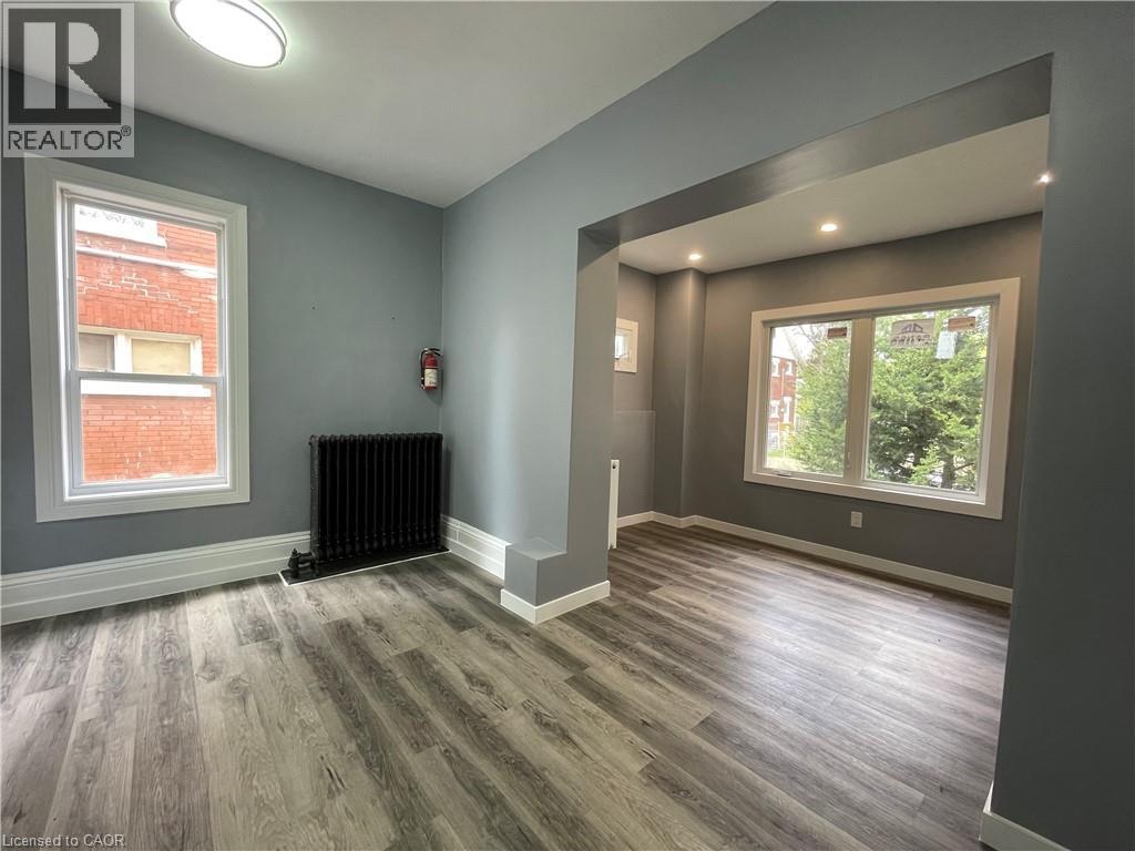 49 Madison Avenue N, Kitchener, Ontario  N2H 2Z5 - Photo 9 - 40796358