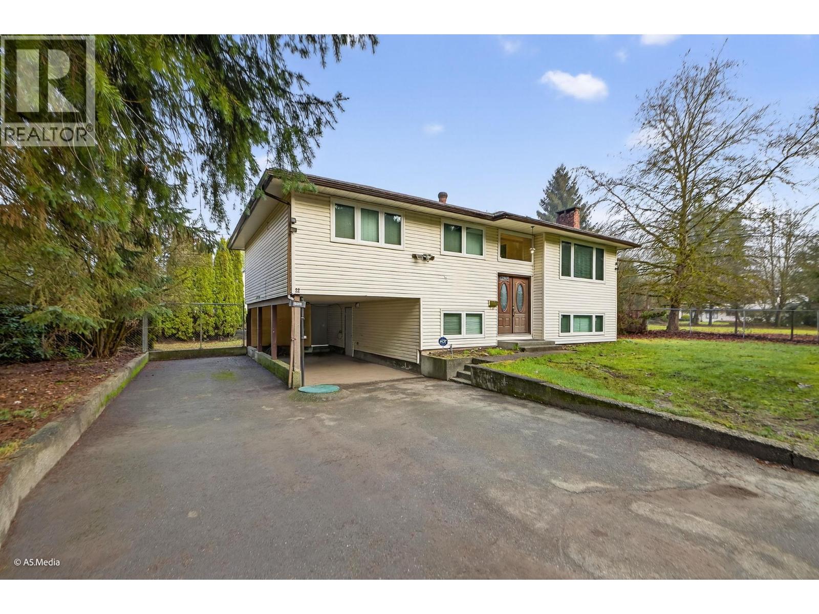 22939 128 Avenue, Maple Ridge, British Columbia  V2X 4R7 - Photo 2 - R3075309