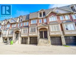 9 STREIGHT LANE, Toronto, Ontario
