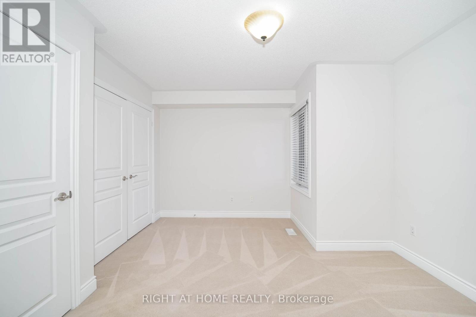 9 Streight Lane, Toronto, Ontario  M9B 0A3 - Photo 19 - W12605358