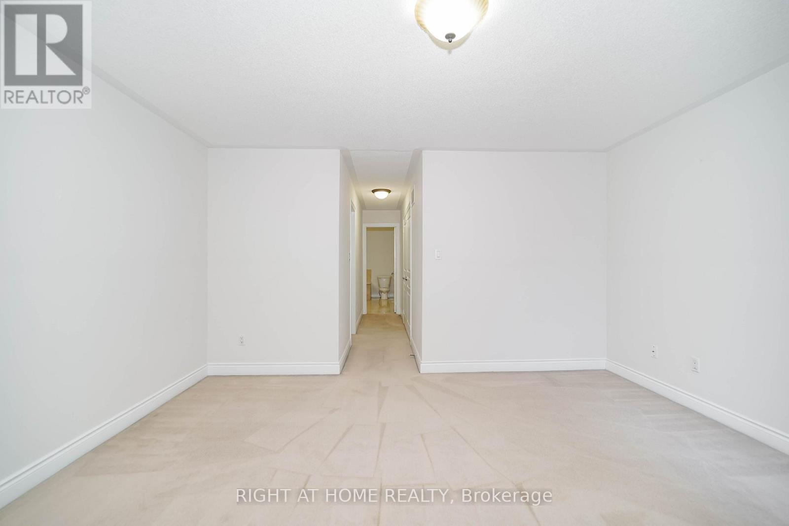 9 Streight Lane, Toronto, Ontario  M9B 0A3 - Photo 26 - W12605358